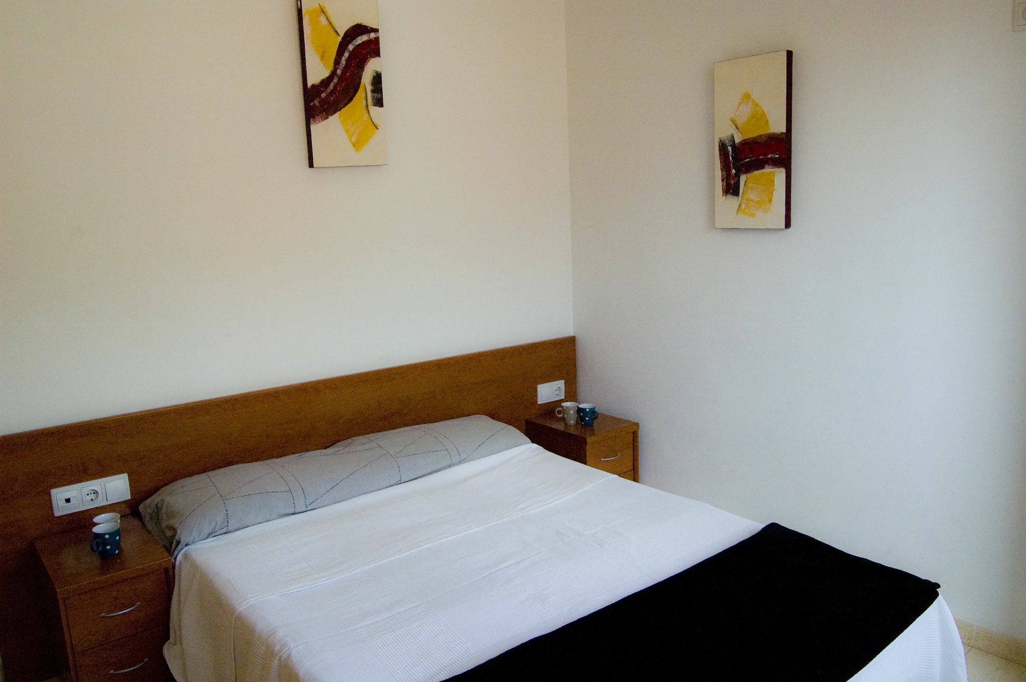 Apartamentos Ar Easy Oliva Lloret de Mar Esterno foto