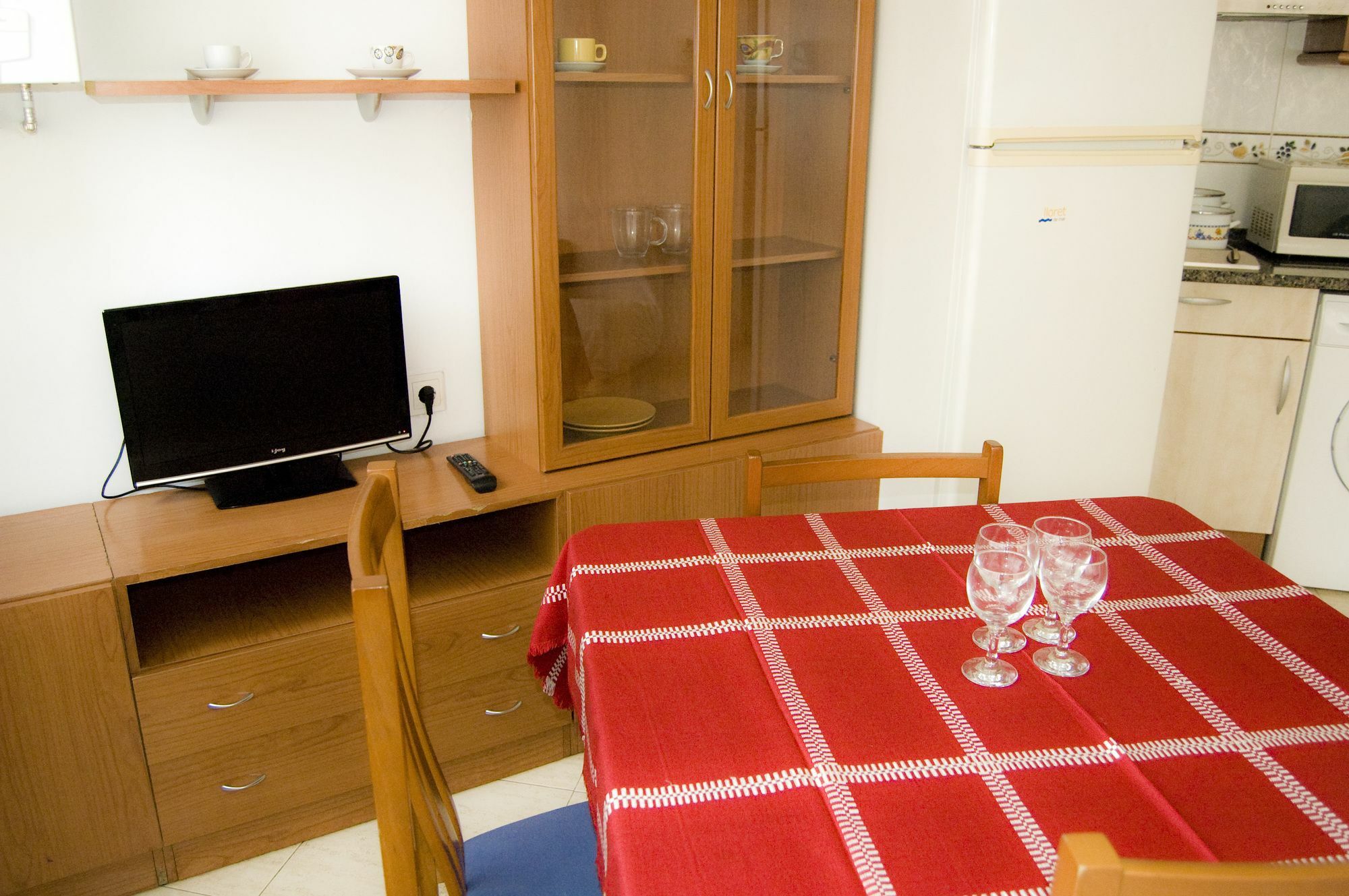 Apartamentos Ar Easy Oliva Lloret de Mar Esterno foto